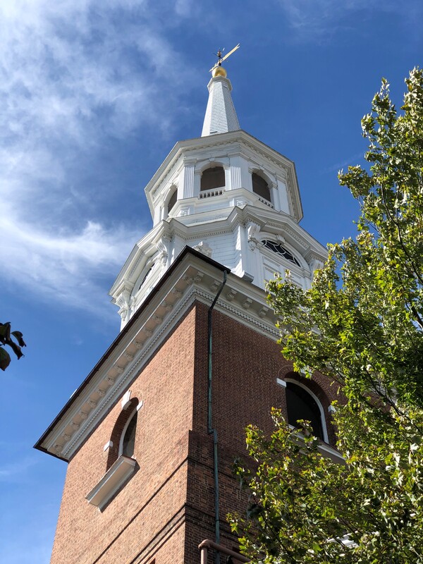 picture of a church spire