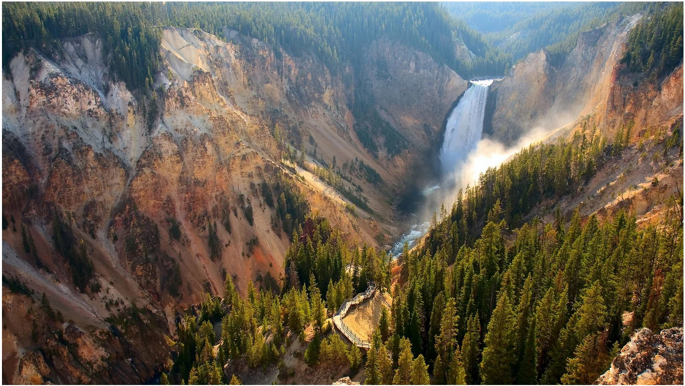 picture of yellowstone